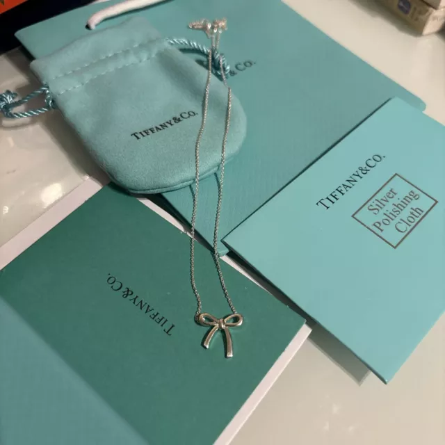 TIFFANY & CO BOW MINI STERLING SILVER PENDANT NECKLACE + Free Delivery