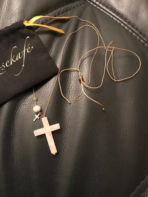 Collier Sautoir Croix Gothique Noire - Longueur 36-40 Cm, Alliage, Neuf