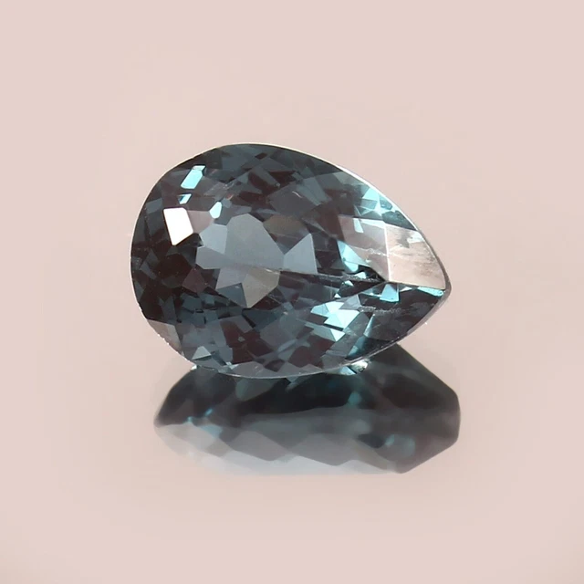 Pierre précieuse en vrac de 9,67 ct pierre précieuse naturelle verte