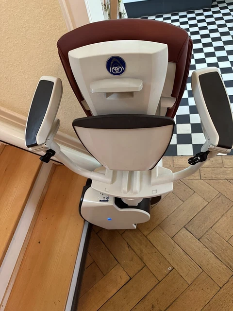 Thyssen Krupp Flow 2 montascale montascale doppia scala collegamento giunzione