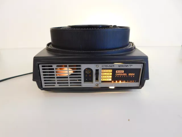 ^^ Kodak Carousel 850H SLIDE Projector (VAY12)