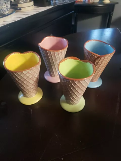 Set Of 4 ICE CREAM WAFFLE CONE shaped BOWLS Waffle blue yellow pink green