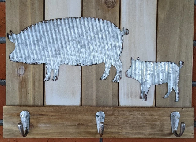 Rustic Pigs at Barn Wall Mounted 3 Hook Key Ring Holder / Coat Rack / Hat Hook 3