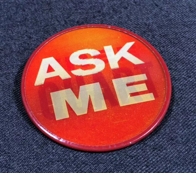 Ask Me Free Quart VARI-VUE Lenticular Flicker Motion Button Pin-Back Vintage