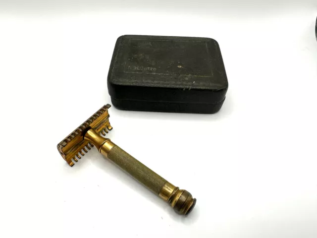 1930's Gillette Bar Handled 3 Piece Safety Razor with Case