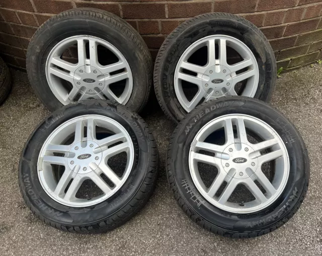 Ford Focus MK1 98-04 15 inch alloy wheels And Tyres  195 60 15