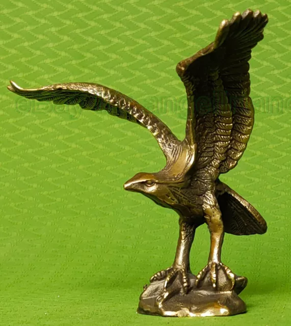 Asian Old Bronze carved Brass Statue EAGLE/Hawk Figure figurine 4.5"High