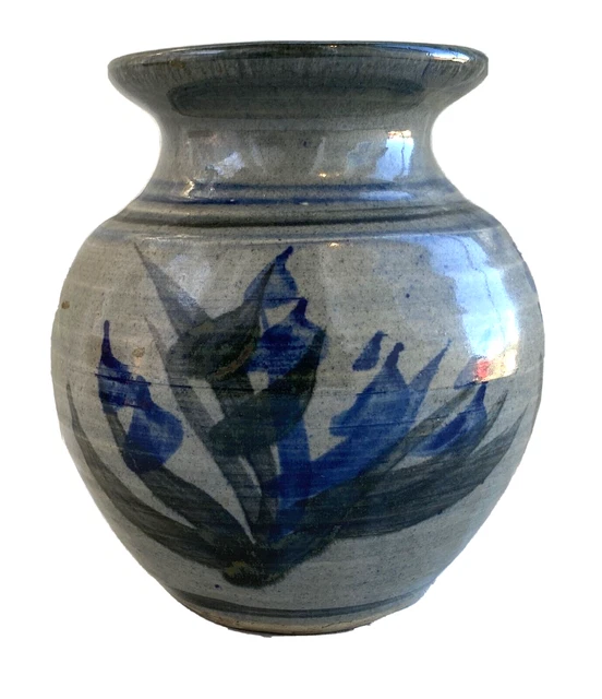 Hand Thrown Studio Art Pottery Vase/Pot Flowers, Chop Mark RC or PC, 7-1/2" Tall