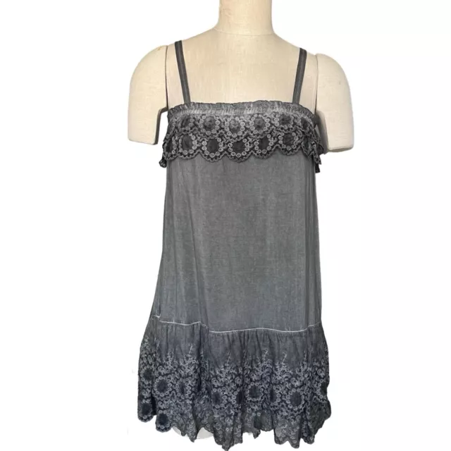 POL Slip Dress Tank Dress Women’s Size Medium Spaghetti Straps Lace Gray 90s Y2K