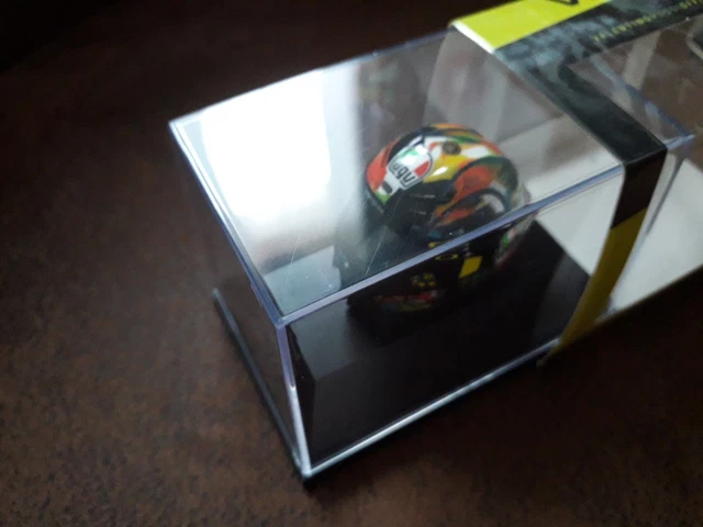 Réplique 1/5 Casque Valentino Rossi – AGV – MotoGP 2003 Circuit Ricardo Tormo – Altaya