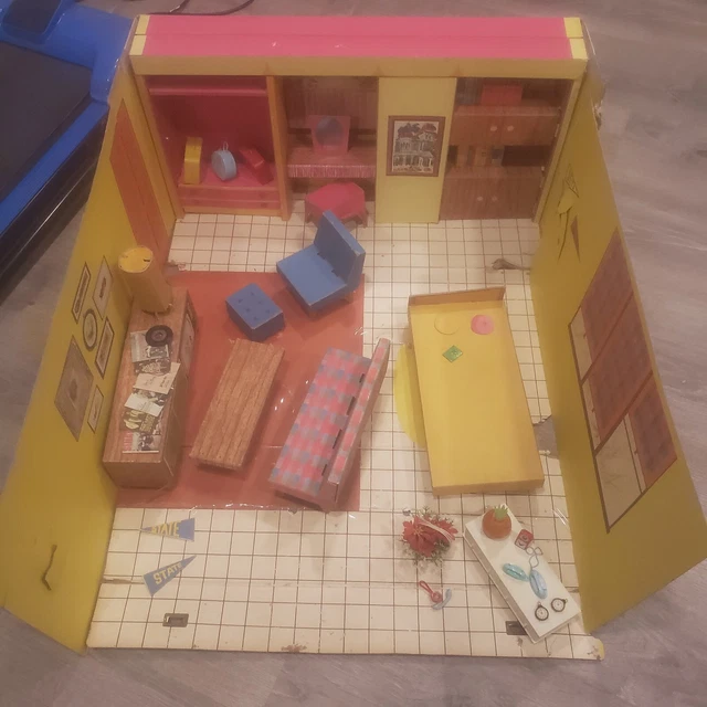 Barbie Casa dei Sogni Casa a 3 Piani con 8 Stanze Ascensore e Piscina