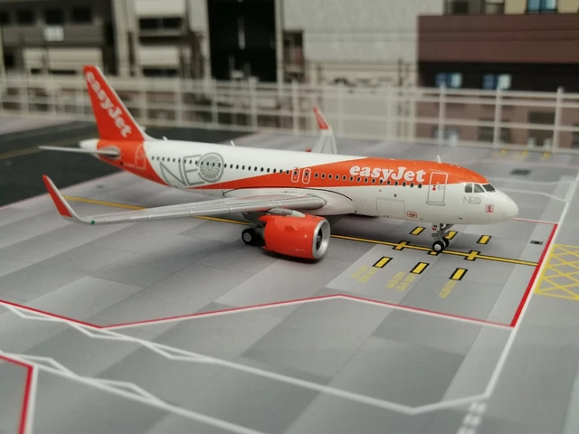 Easyjet A320 Model EASYJET AIRBUS A320 NEO G-UZHA