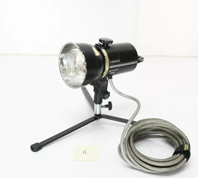 Norman LH2400 Strobe head with Bulbs. with R9124 Blower Nice!!!
