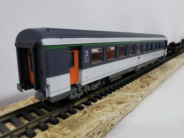 Wagon Roco HO 1/87 SNCF Voiture Rapide EC Mont Cenis B10tu 2ème Classe - Occasion