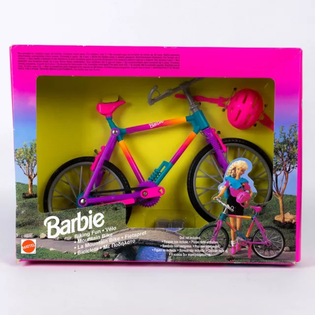 Barbie Fashion Design Plates Doll X7892 2012 BNIB NRFB NEW Mattel