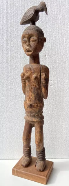 Ancienne grande statue cultuelle Ottote. Ethnie kuyu. R.D.C Congo.Art africain.