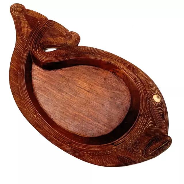 TROBRIAND ISLAND PNG - Carved Wood PLATTER BOWL  34x18cm Fish Design, Cowrie Eye