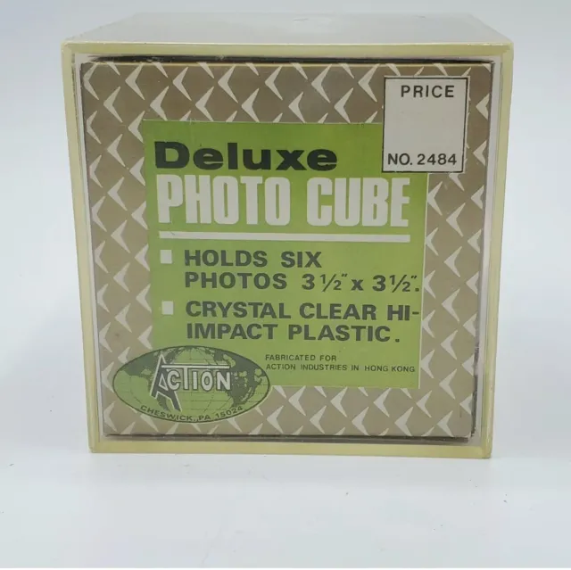Vintage Instamatic Photo Cube Holds 6 Pictures  Lucite 1970's Desk  Never Used