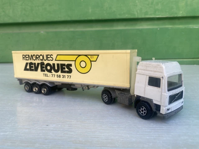 Lot 48 FRANCE JOUET, convoi de lancement de fusée