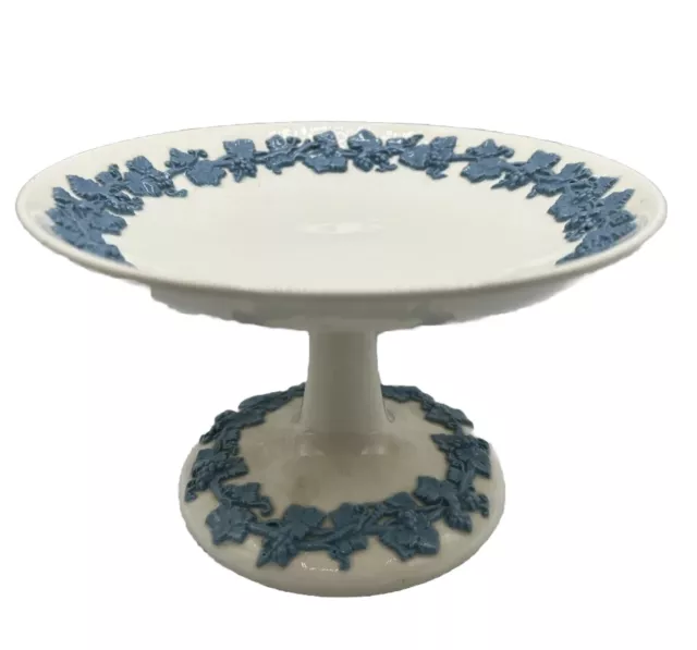 Vintage Wedgewood Queens Ware Compote Blue on Cream Pedestal Dish Grape Leaf