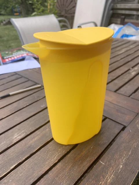 Boîte à cornichons Tupperware jaune vintage - Canada