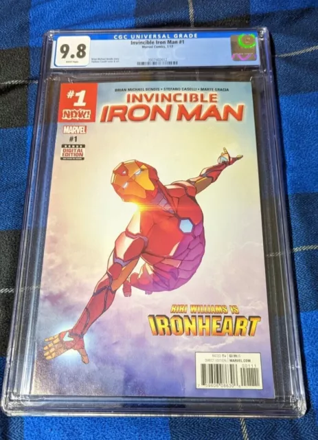 invincible iron man #1 CGC 9.8  Riri Williams/Ironheart