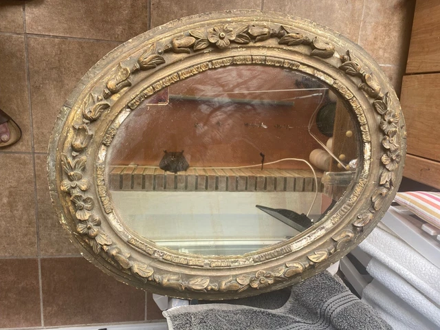 antique mirror 60 x 50cms peso 6.4kgs