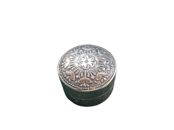 Schmuck Versilberte Verzierte Dose Döschen rund Marokko Schatulle mit Deckel