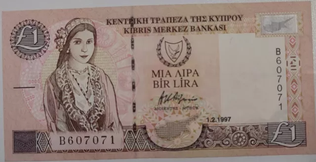 Cyprus 1 Lira Pound B607071 Paper Money Banknotes Currency 1997 (1)