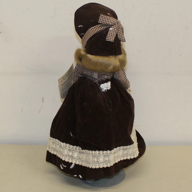 Two Marjorie Spangler Porcelain Dolls Camille & Priscilla 15" w/ Orig Boxes 4