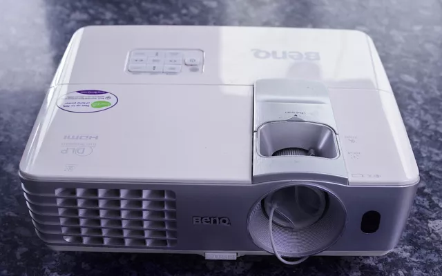 BenQ W1070 Projector 1080P Home Video Projector