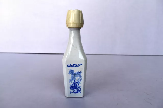 Vintage Dutch Windmill Empty Liquor Bottle Vandermint Delft Blue Rare Collectibl