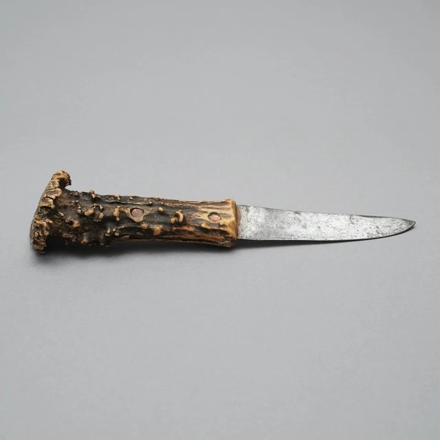 Antico coltello tradizionale coltello da caccia corno di cervo fatto a mano picker 1.127EH