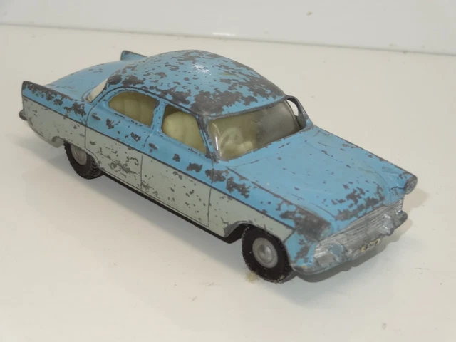 TRIANG SPOT ON 259 FORD CONSUL CLASSIC ( 421 ) £90.00 - PicClick UK