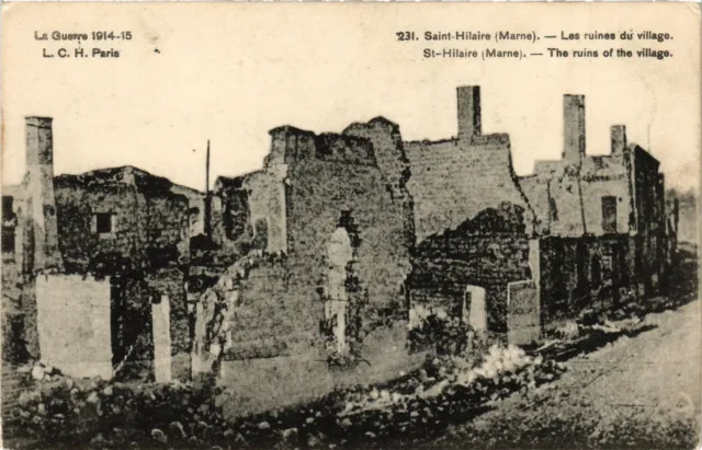 CPA AK Militaire - Saint-Hilaire - Les ruines du village (698517)