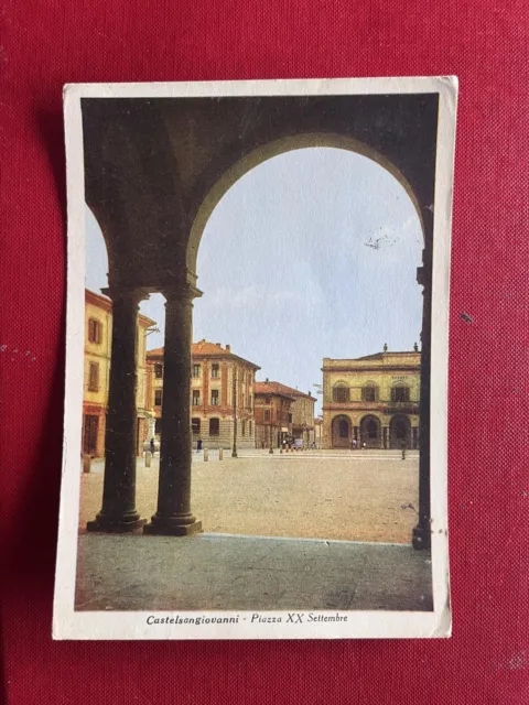 Cartolina Castel S. Giovanni - Piazza Xx Settembre - Viaggiata  1956