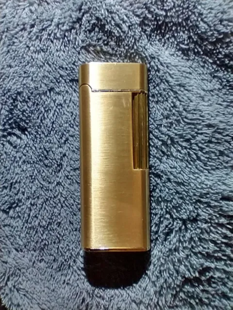 Vintage gold tone cigarette pipe lighter 3 Inches made in Korea