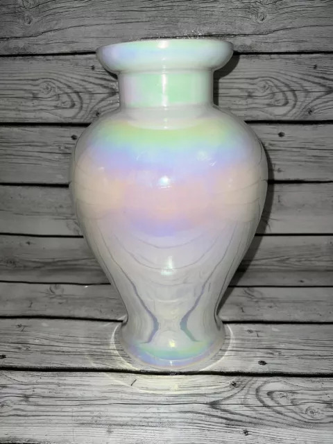 Vase Opalescent Iridescent White Pastel American Hand Blown Glass Art Deco VTG