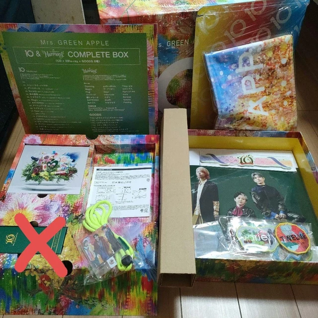 Mrs.GREEN APPLE 「10」 COMPLETE BOX 10 [10 & ❝Harmony❞ Complete Box][CD][+DVD][+GOODS] – Mrs