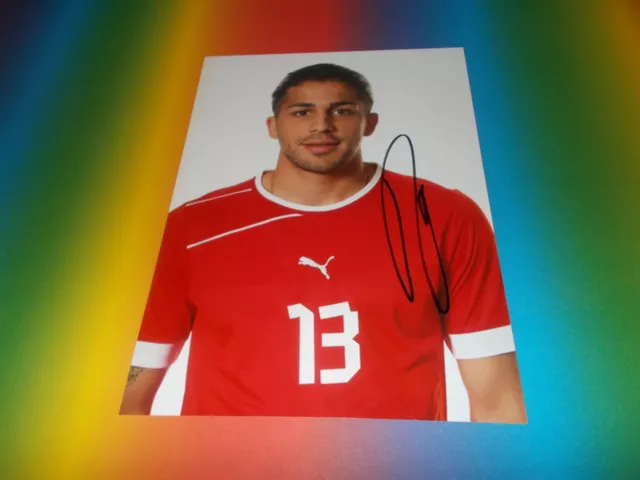 Ricardo Rodríguez  Schweiz Wolfsburg  signed signiert Autogramm auf  20x28 Foto