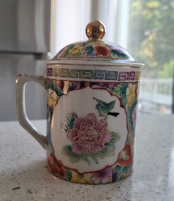 Chinese Thousand Flower Mug Gold Trimmed Hand Painted Tea Cup with Lid