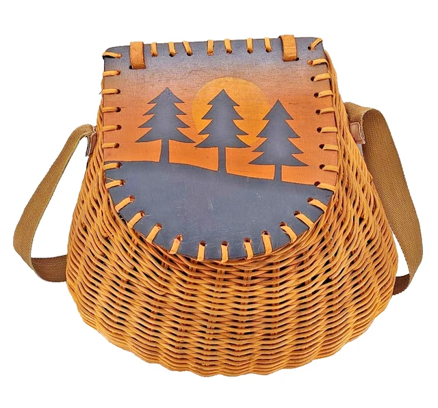 Vieux Panier De Pêche En Osier Vintage, Creel Traditionnel Pour La Pêche à La Ligne, Bon état