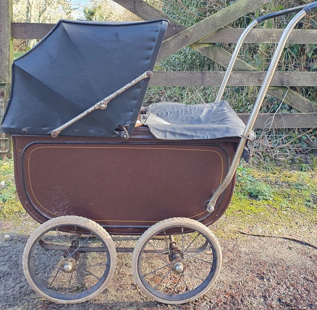 Pedigree pram deals for sale