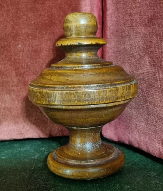 Post finial Victorian wood turned newel Antique french architectural salvage 4"