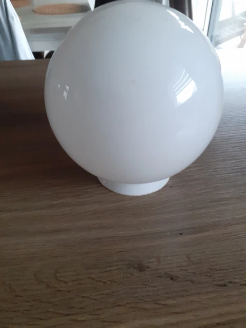 Paire D'appliques Boule Opaline Blanche - Design 60's - Hauteur 34 Cm - Occasion