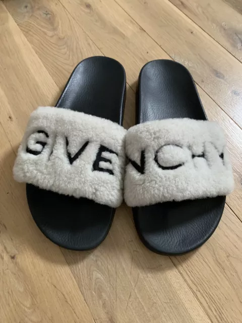 Givenchy pantofole sales