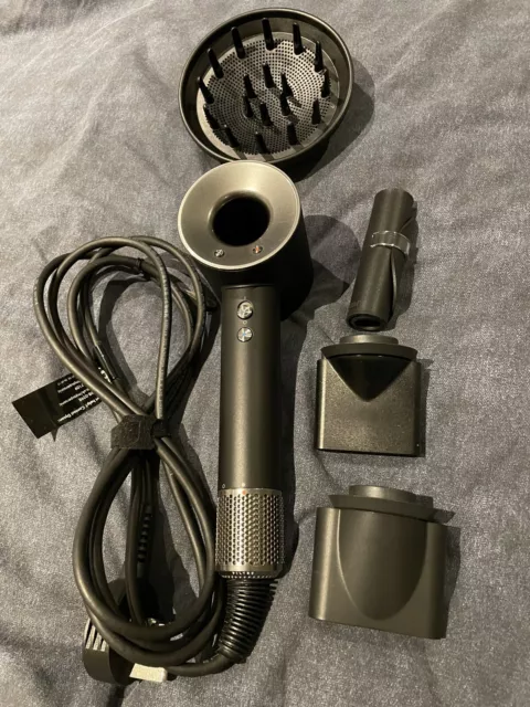 Dyson supersonic hair deals dryer black