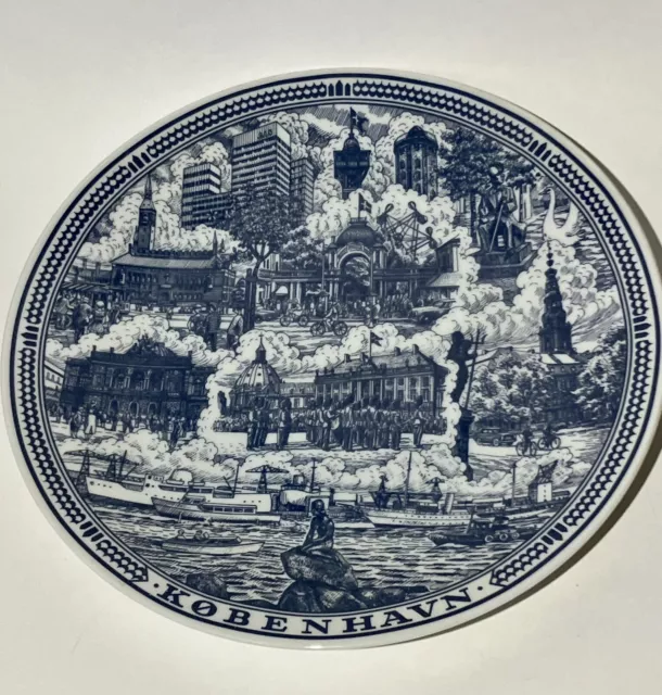 Vintage Copenhagen Porcelain Kobenhavn Kera Danmark Blue/white Hanging Plate