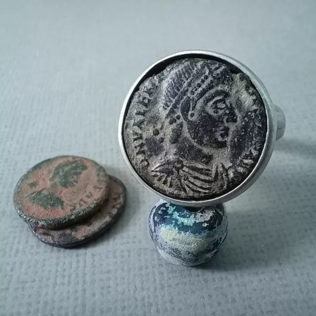 Silver ring with authentic ancient Roman coin and "I love Serbia" title