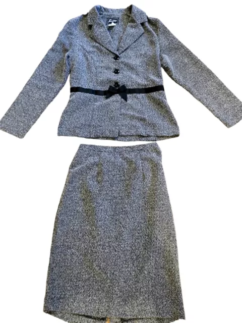 NWOT Gorgeous Sweet Suit Womens Tweed Black White 8 Medium Jacket Skirt Suit